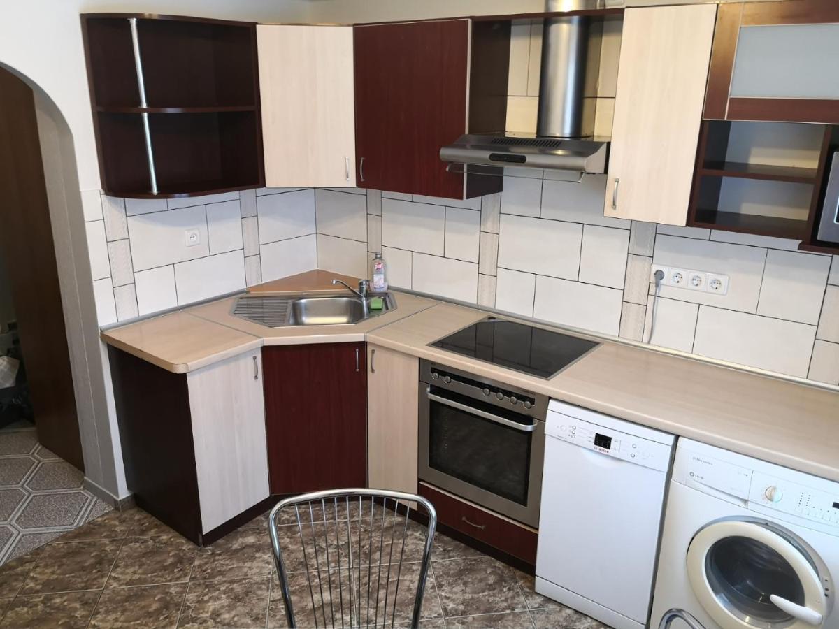 Laisves-Taikos Apartaments วิลนีอุส ภายนอก รูปภาพ