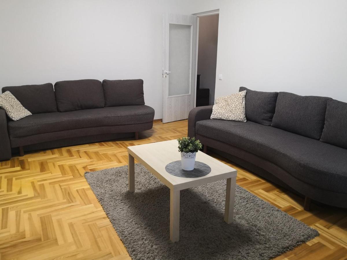 Laisves-Taikos Apartaments วิลนีอุส ภายนอก รูปภาพ